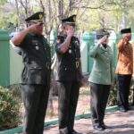 Jelang HUT TNI ke-78, Kodim Ngawi Ziarah Ke TMP Dr.Radjiman Wedyodiningrat 