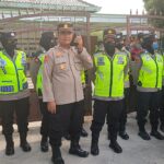Redam Aksi Demonstran Untuk Turunkan Modin Dari Jabatannya, Polres Magetan Terjunkan Polwan Sebagai Negosiator