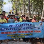 Kades Dawung Ahmat Widayanto Bersama Perangkat Desa Sejahterakan Warga Dengan PKT Tahun Anggaran 2023