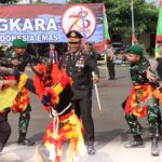 Angkat Kearifan Lokal di Hari Bhayangkara ke-78, Polres Tuban Pentaskan Tarian Thak-thakan