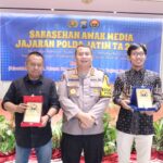 Bidhumas Polda Jatim Gelar Sarasehan Bersama Awak Media Perkuat Kemitraan Wujudkan Pilkada Damai