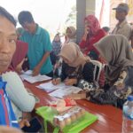 Kades sine Bekerjasama Dengan Kantor Pos Penyaluran Bantuan Stunting Ayam Dan Telur Atasi Stunting