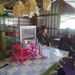 Warung Kopi Salah Satu Tempat Komsos Babinsa Dengan Warga