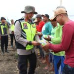 Sukseskan Asta Cita, Polres Bojonegoro Serahkan Bantuan Pertanian untuk Masyarakat