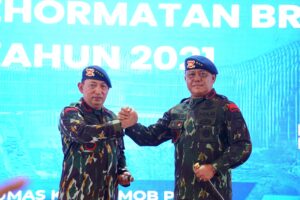 HUT ke-79 Brimob, Kapolri Kenang Pujian Atraksi Pasukan yang dihadiri Presiden Ke-7 Jokowi dan Presiden Ke-8 Prabowo