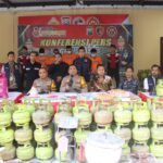 Polresta Sidoarjo Berhasil Ungkap Dua Gudang Pengoplosan LPG, 5 Tersangka Diamankan