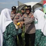 Polres Pasuruan Gelar Jumat Curhat, Bahas Kamtibmas Hingga Gerakan Minum Susu Bagi Anak - anak