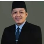 Tingkatkan Iman Dan Taqwa Dr. Sasmito Pribadi, MPd Kasek SMAN 3 Ponorogo Laksanakan Kegiatan Keagamaan 