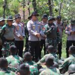 Soliditas Tanpa Batas, Kapolres Magetan Beri Kejutan HUT ke-80 TNI Bersama Prajurit SECATA di Hutan Ngariboyo