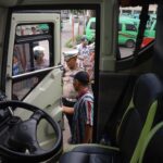 Operasi Zebra Semeru Polres Pelabuhan Tanjungperak Ramp Check Angkutan Umum dan Tes Urine Sopir Operasi Zebra Semeru Polres Pelabuhan Tanjungperak Ramp Check Angkutan Umum dan Tes Urine Sopir