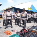 Polri Kerahkan Pasukan ke Aceh, Sumut, dan Sumbar — Percepatan Tanggap Bencana & Dukungan Penanganan Lapangan Polri Kerahkan Pasukan ke Aceh, Sumut, dan Sumbar — Percepatan Tanggap Bencana & Dukungan Penanganan Lapangan