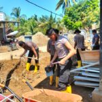 Polri dan Warga bergandengan Tangan, Polindes Meunasah Mancang Bangkit dari Lumpur Banjir