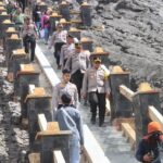 Sapa Pengunjung di Gunung Bromo Kapolres Probolinggo Pastikan Keamanan Wisatawan