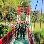 Dandim Ngawi Sambut Tim Wasrik Sterad Tinjau Pembangunan Jembatan Perintis Garuda di Desa Mendiro